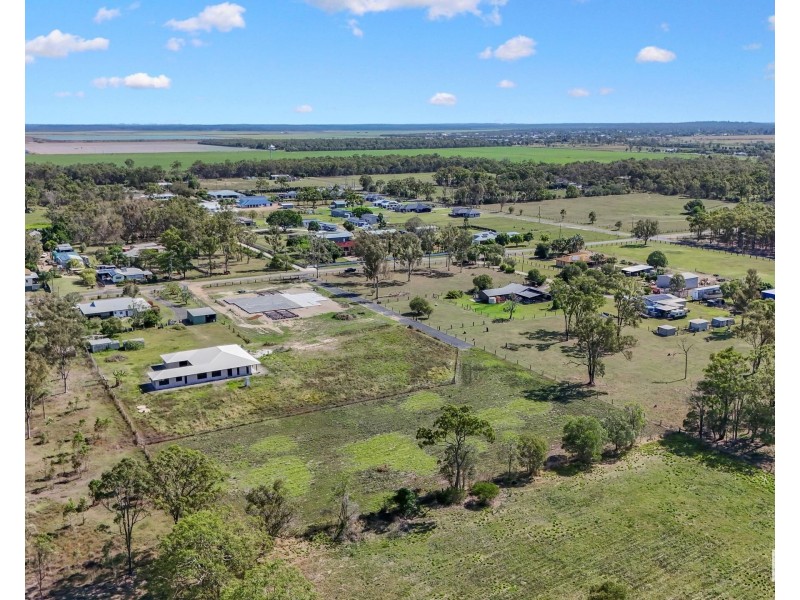 17c Low Street, Kensington QLD 4670