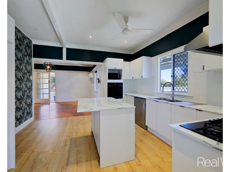 33 Walker Street, Bundaberg South QLD 4670