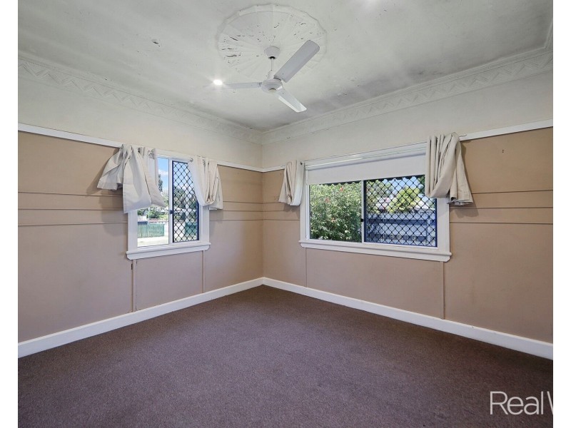 33 Walker Street, Bundaberg South QLD 4670