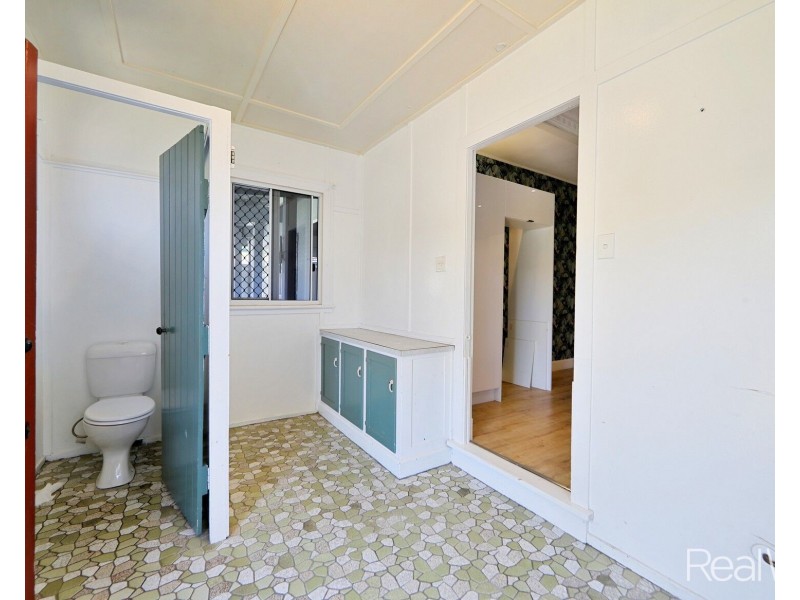 33 Walker Street, Bundaberg South QLD 4670