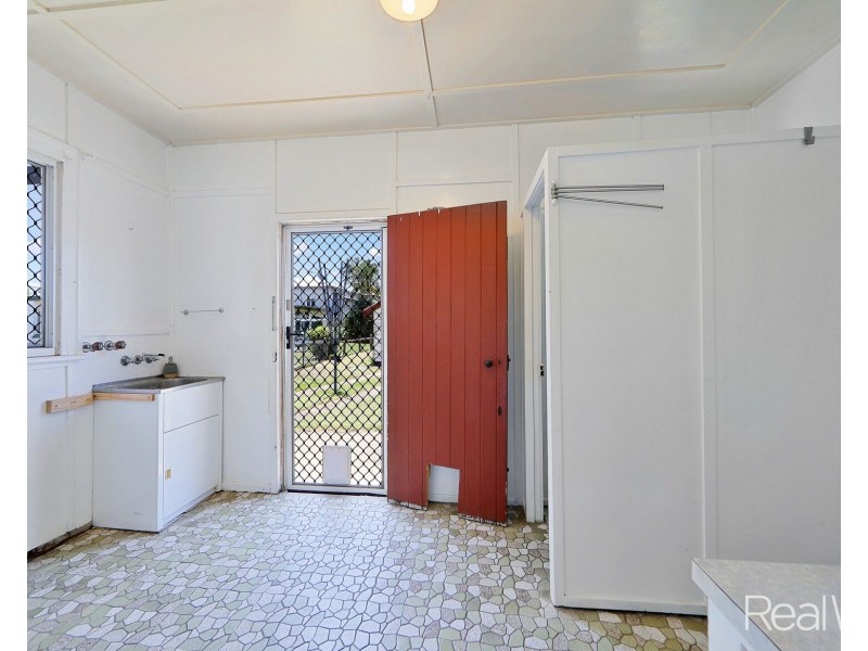 33 Walker Street, Bundaberg South QLD 4670
