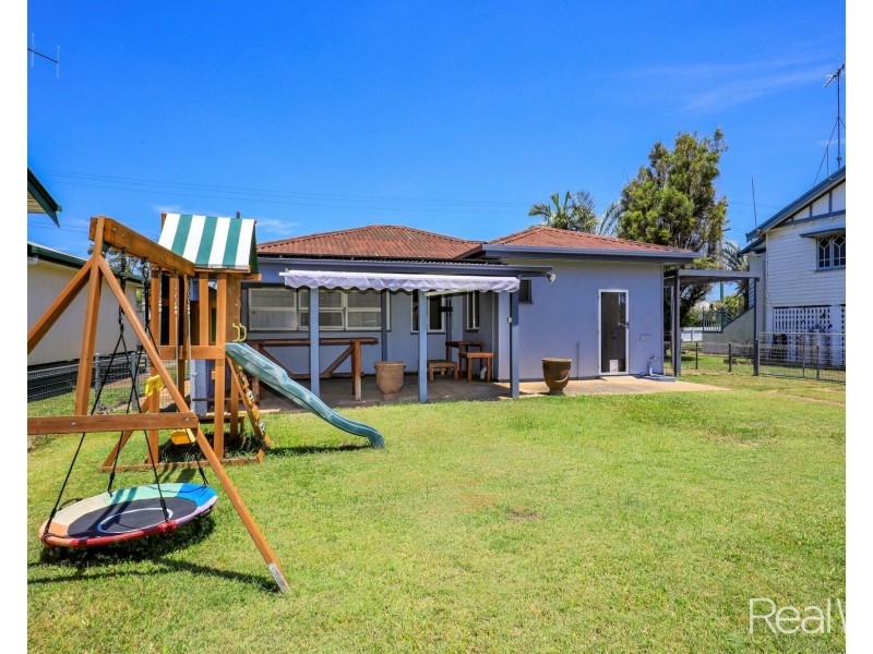 33 Walker Street, Bundaberg South QLD 4670