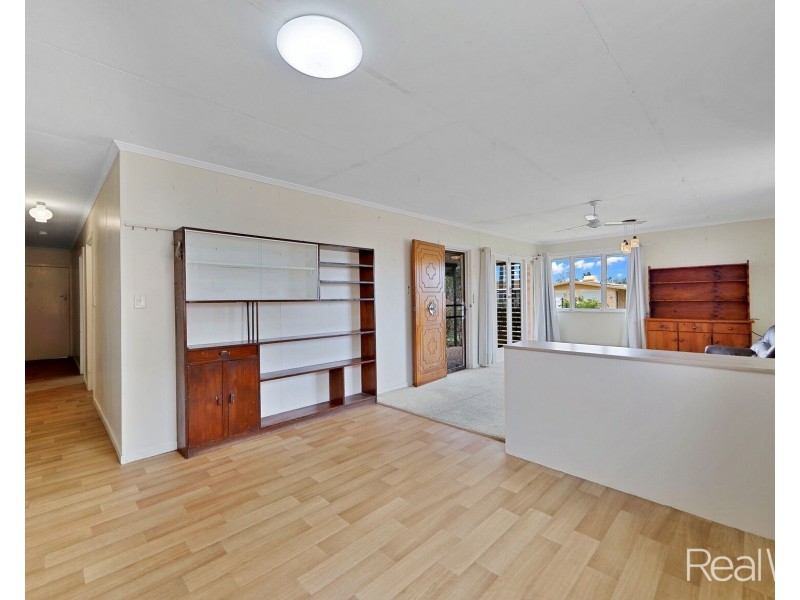 21 Dix Street, Kepnock QLD 4670