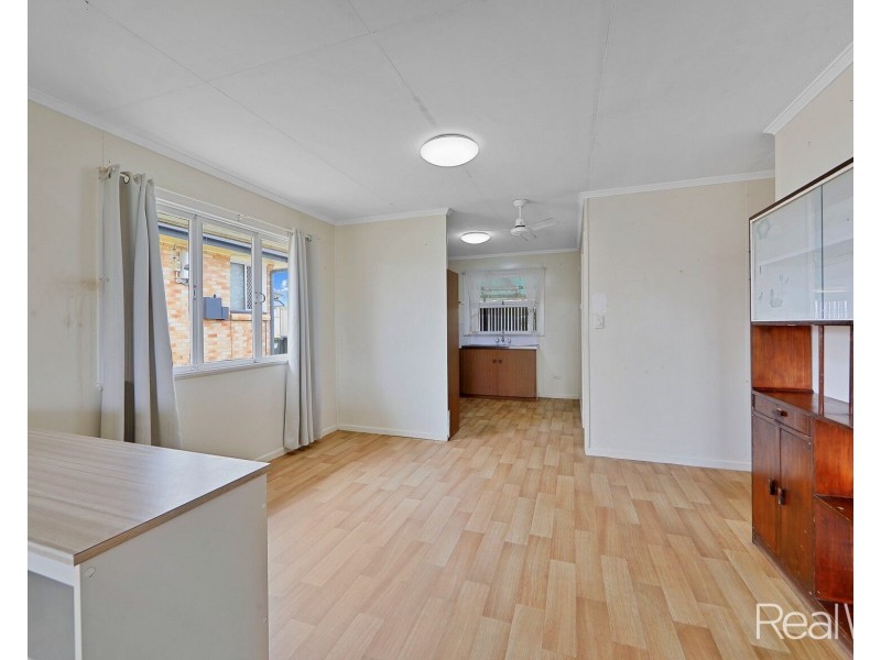 21 Dix Street, Kepnock QLD 4670