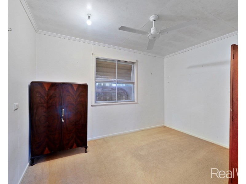 21 Dix Street, Kepnock QLD 4670