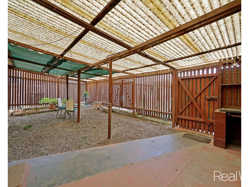 21 Dix Street, Kepnock QLD 4670