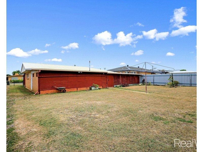 21 Dix Street, Kepnock QLD 4670