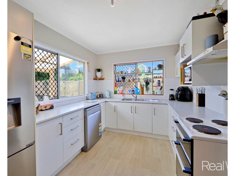 6 Kingsford Street, Kalkie QLD 4670