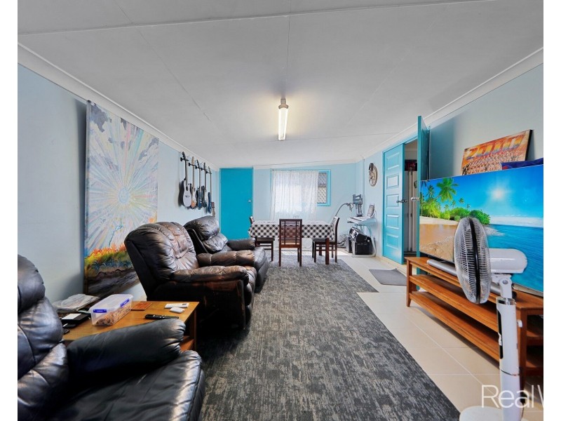 6 Kingsford Street, Kalkie QLD 4670