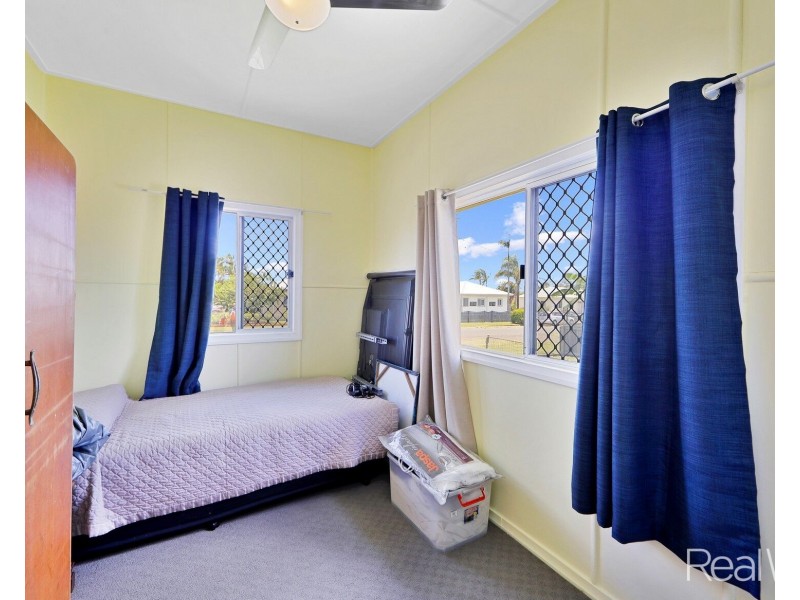 4 Tummon Street, Walkervale QLD 4670
