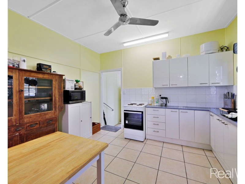 4 Tummon Street, Walkervale QLD 4670