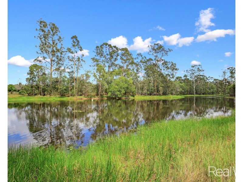 38 Bischoffs Road, Euleilah QLD 4674