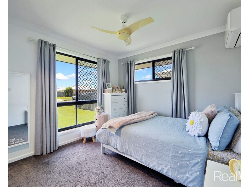18 Beech Links Drive, Ashfield QLD 4670