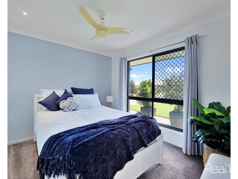 18 Beech Links Drive, Ashfield QLD 4670
