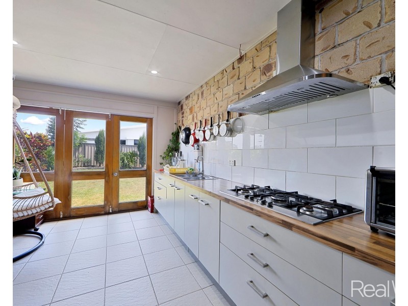 2 Villa Court, Ashfield QLD 4670