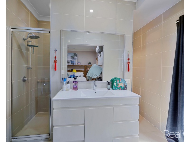 2 Villa Court, Ashfield QLD 4670