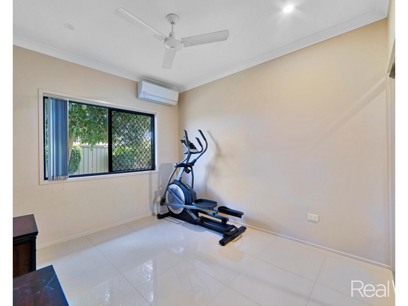 2 Villa Court, Ashfield QLD 4670