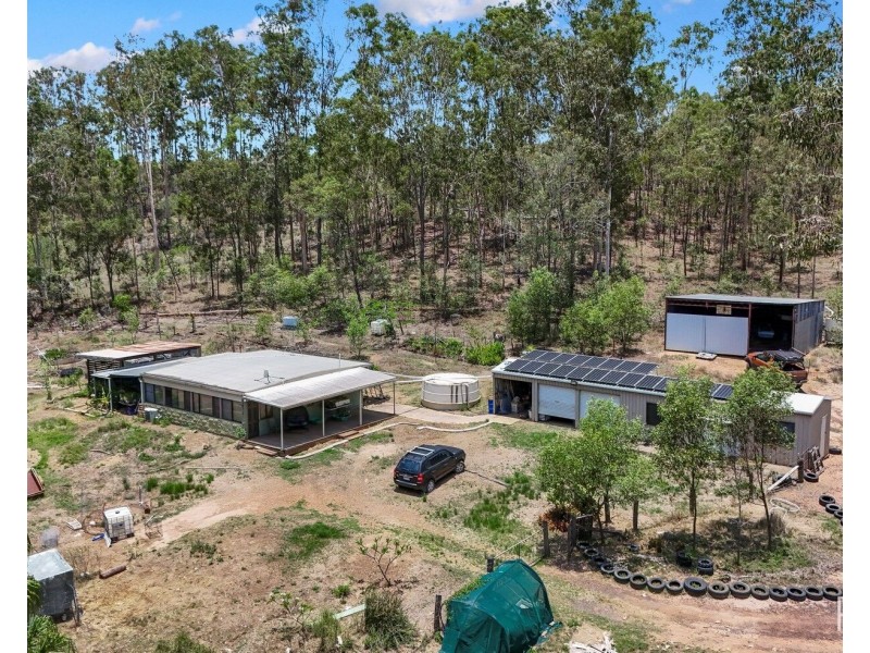 390 Sully Dowdings Road, Pine Creek QLD 4670