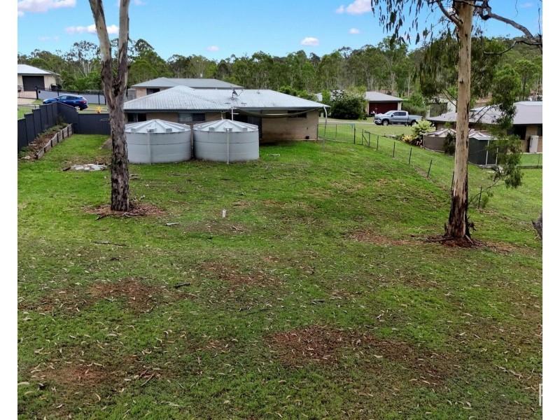 6 Stringybark Court, Apple Tree Creek QLD 4660
