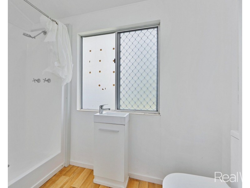 19 Totten Street, Kepnock QLD 4670