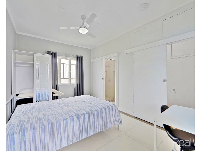 19 Totten Street, Kepnock QLD 4670