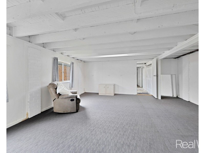 19 Totten Street, Kepnock QLD 4670