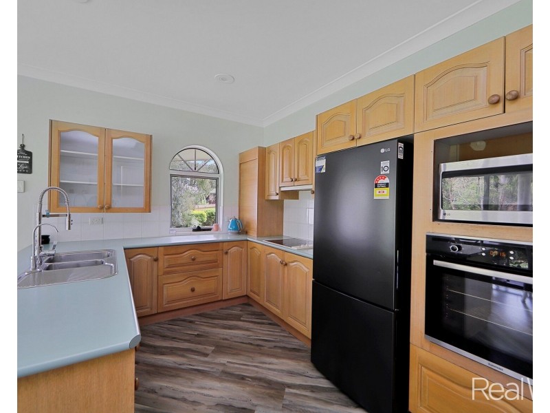 4 Bellwood Lane, Millbank QLD 4670