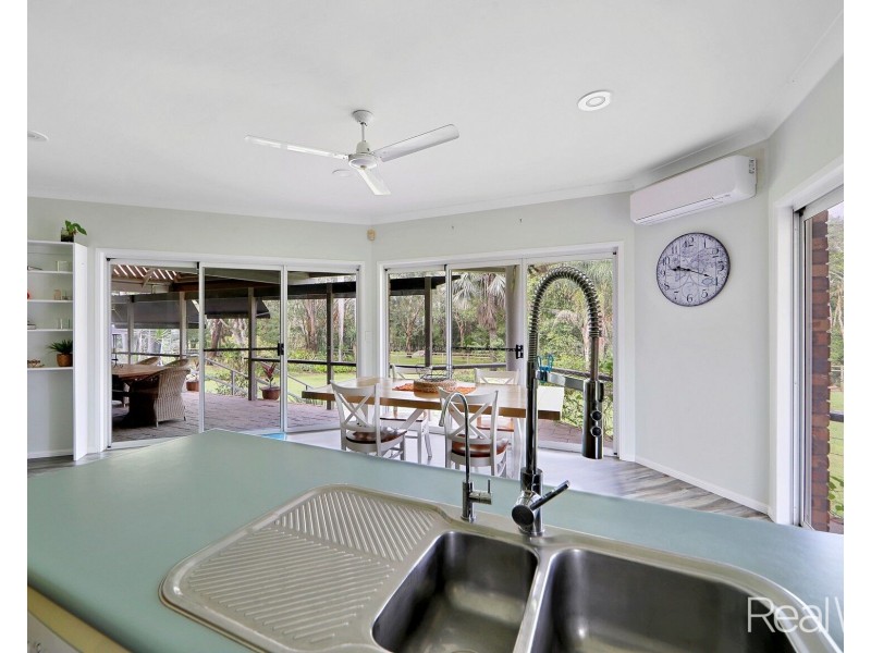 4 Bellwood Lane, Millbank QLD 4670