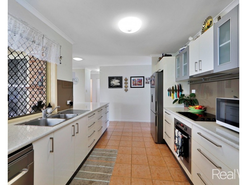 50 Tropicana Drive, Avoca QLD 4670