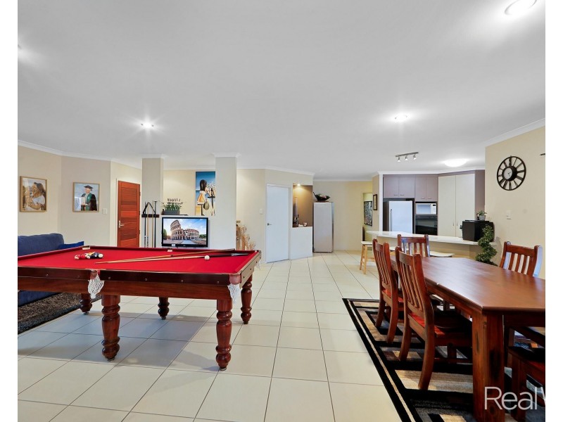 24 Osborn Street, Svensson Heights QLD 4670