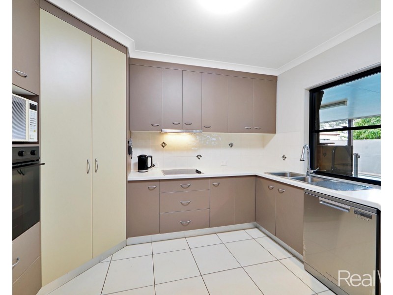 24 Osborn Street, Svensson Heights QLD 4670