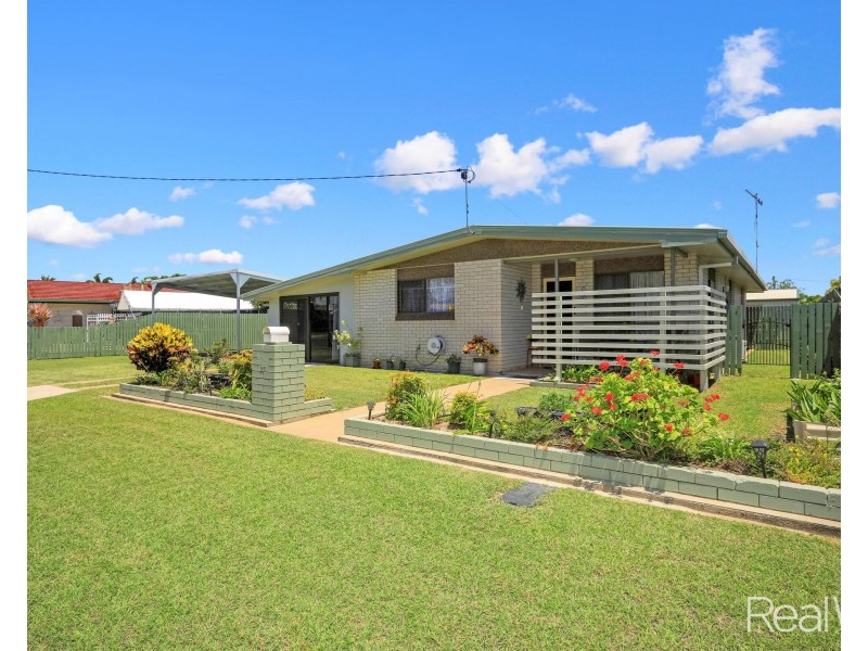 27 Sinclair Street, Avenell Heights QLD 4670