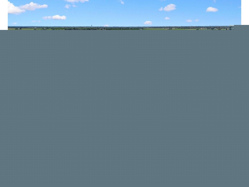 27 Sinclair Street, Avenell Heights QLD 4670