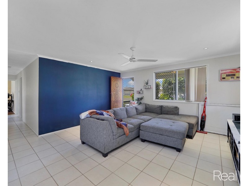 7 Peirson Street, Millbank QLD 4670