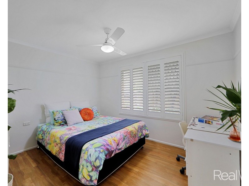 4 North Pocket, Avenell Heights QLD 4670