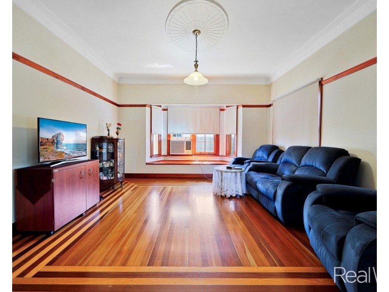 70 Victoria Street, Bundaberg East QLD 4670