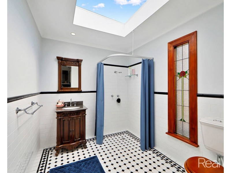 70 Victoria Street, Bundaberg East QLD 4670