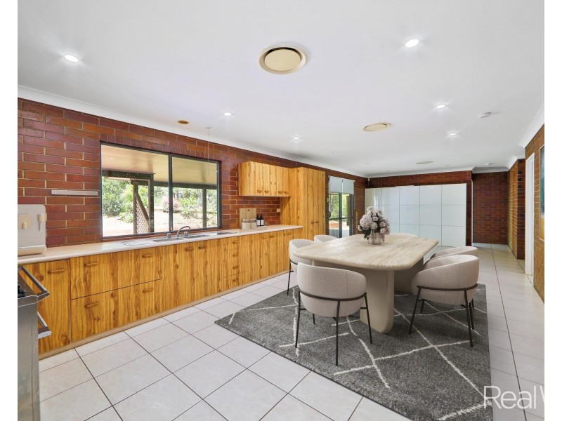 8 Gemini Court, South Bingera QLD 4670