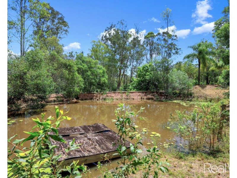 8 Gemini Court, South Bingera QLD 4670