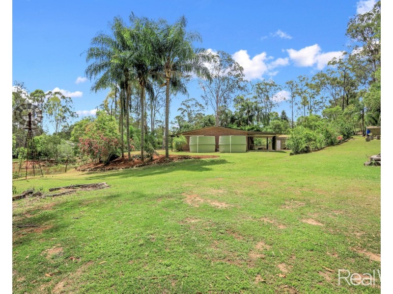 8 Gemini Court, South Bingera QLD 4670