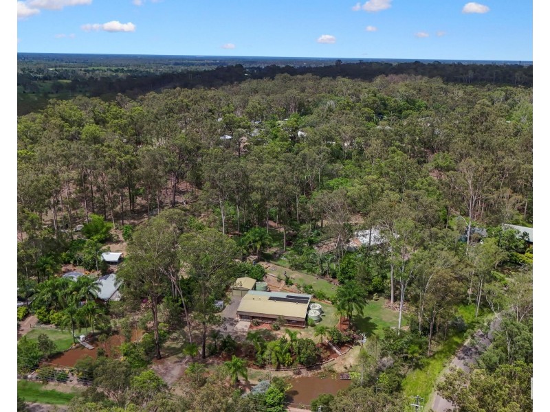 8 Gemini Court, South Bingera QLD 4670