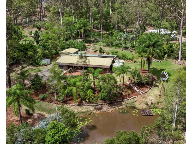 8 Gemini Court, South Bingera QLD 4670