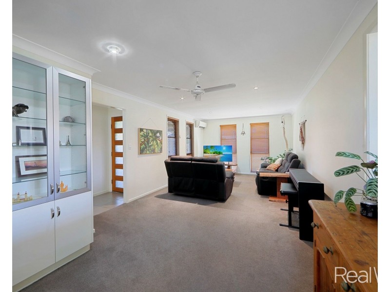 1 Lathouras Court, Bundaberg South QLD 4670