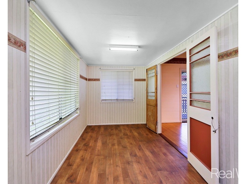 11 Rae Street, Bundaberg North QLD 4670