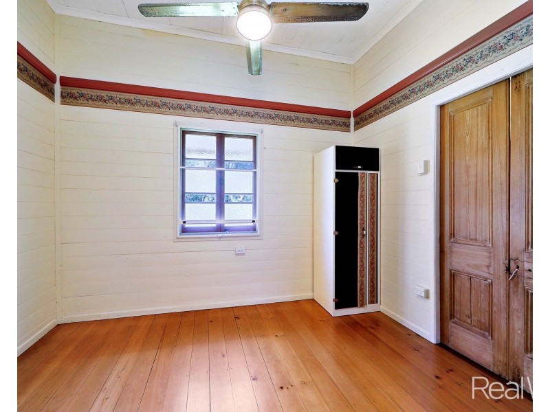 11 Rae Street, Bundaberg North QLD 4670