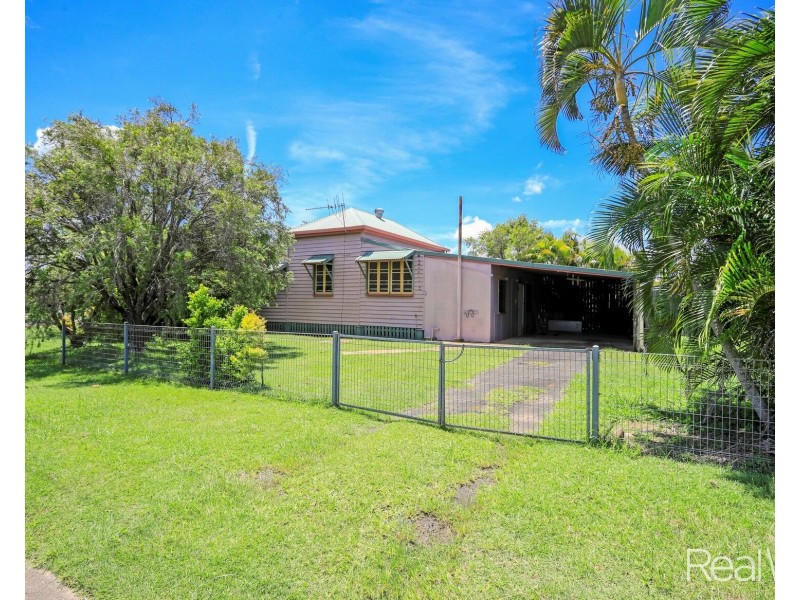 11 Rae Street, Bundaberg North QLD 4670