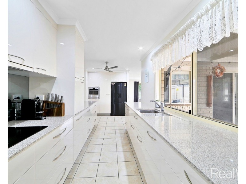 9 Sweeney Street, Bundaberg North QLD 4670