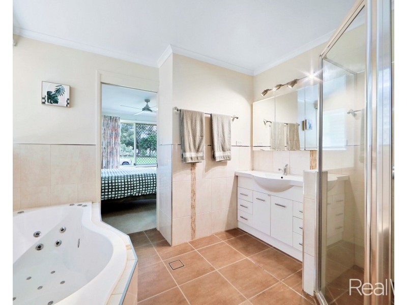 9 Sweeney Street, Bundaberg North QLD 4670