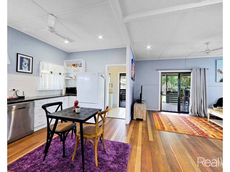 7 Nielsen Street, Svensson Heights QLD 4670