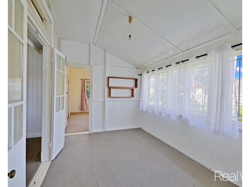 69 Electra Street, Bundaberg West QLD 4670